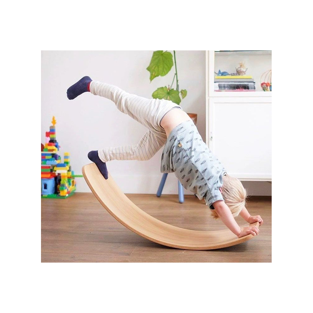 PLANCHE D'ÉQUILIBRE EN BOIS